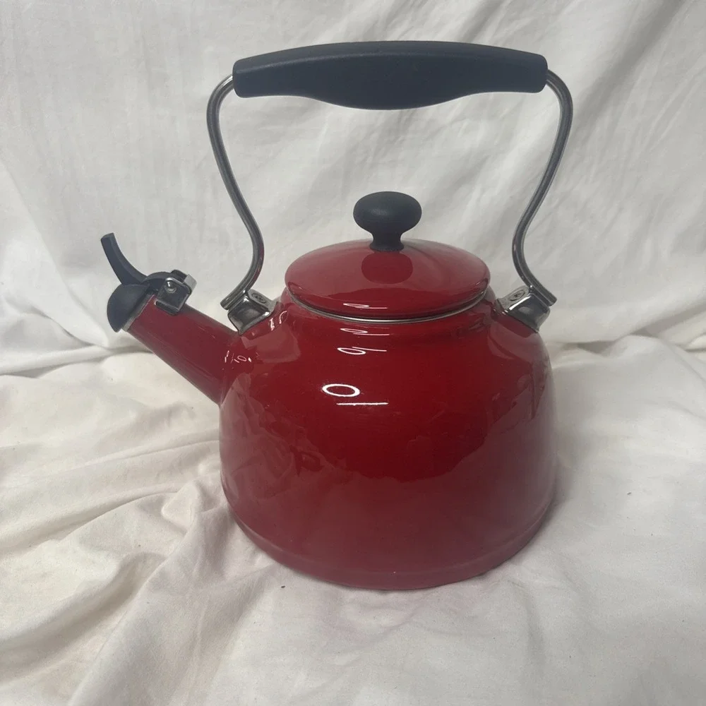 Chantal Vintage Red Enamel Steel Tea Pot Kettle Black Stay Cool Handle 1.7 QT